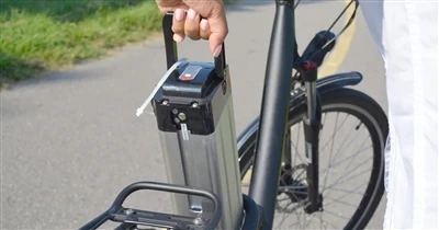 Nista' Nissostitwixxi l-Batterija Oriġinali tal-E-bike B'Ditta Oħra Ta' Batte...